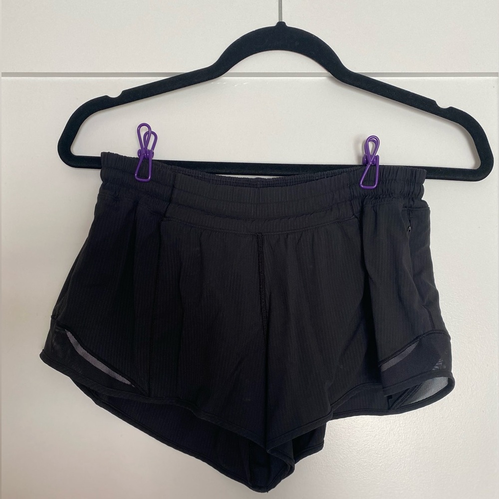 Lululemon Hotty Hot Short Low Rise 2.5” - Black